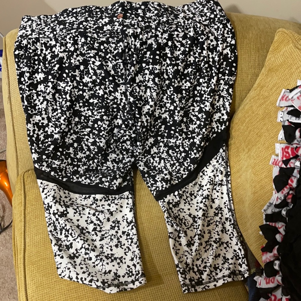 Like new Capri Leggings!
